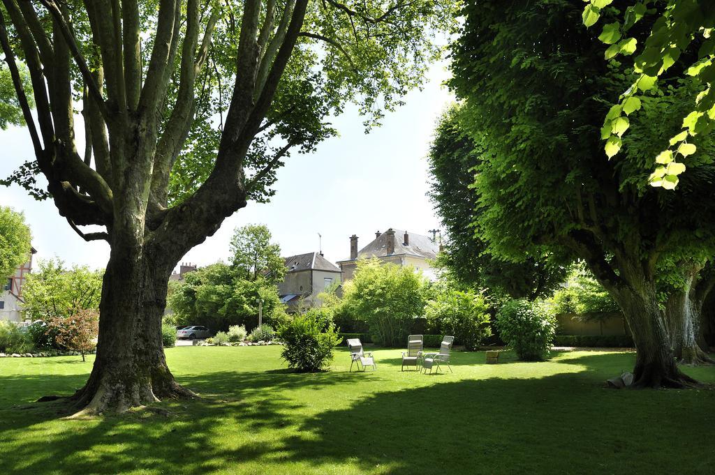 Le Saint-Jacques 호텔 Cloyes-sur-le-Loir 외부 사진