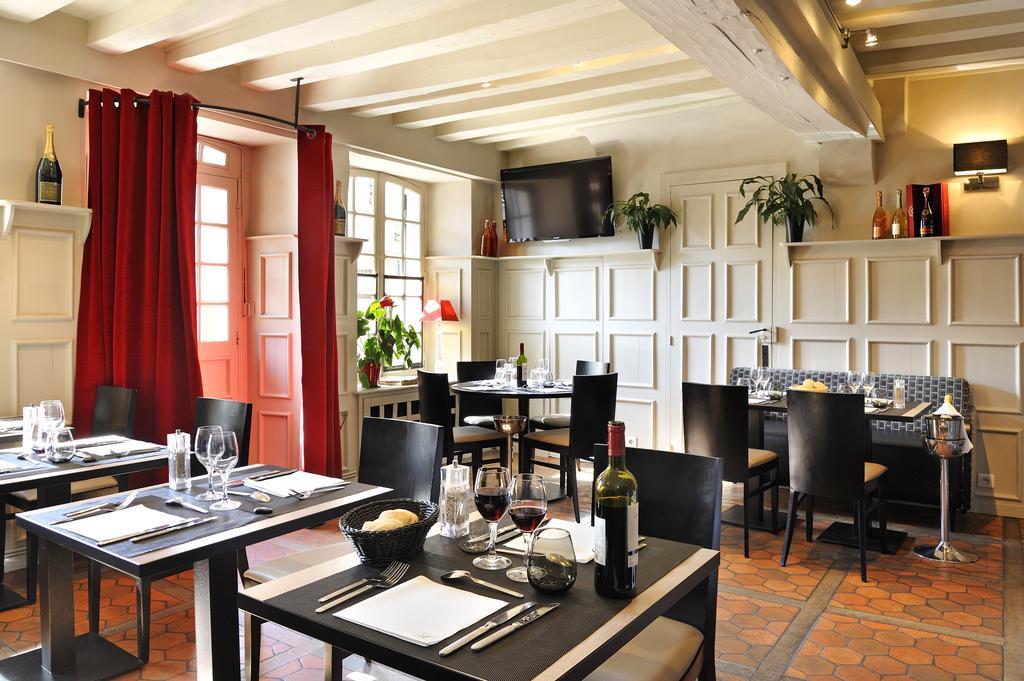 Le Saint-Jacques 호텔 Cloyes-sur-le-Loir 외부 사진