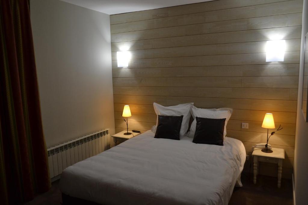 Le Saint-Jacques 호텔 Cloyes-sur-le-Loir 외부 사진